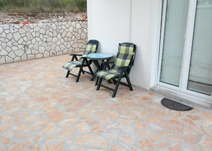 Guest house Pine Primosten